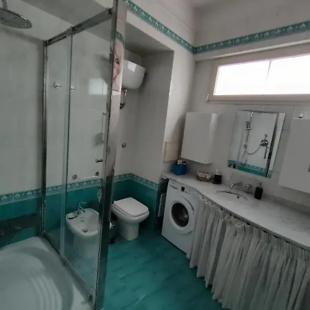 Napoli, Casa Di Jo Al Vomero Neapol